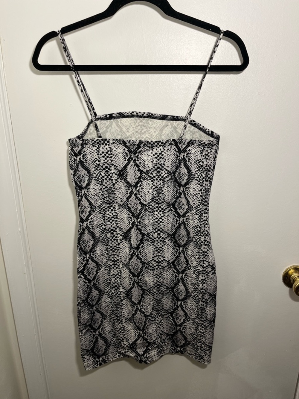 Garage Snakeskin-Print Bodycon Dress - Picture 7 of 9